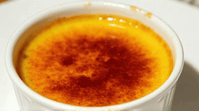 Authentic French Crème Brûlée How to Achieve the Perfect Caramelized Sugar Top